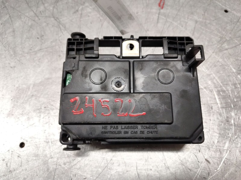 Recambio de caja reles / fusibles para peugeot 407 sw st sport referencia OEM IAM 9658539280  BSM