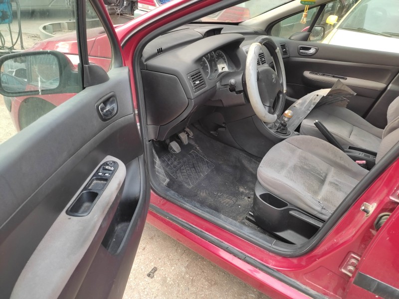 peugeot 307 (s1) del año 2001