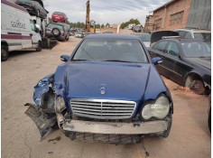 mercedes clase c (w203) berlina del año 2002