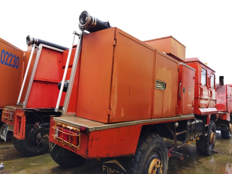 » otros... megane ii del año 1950