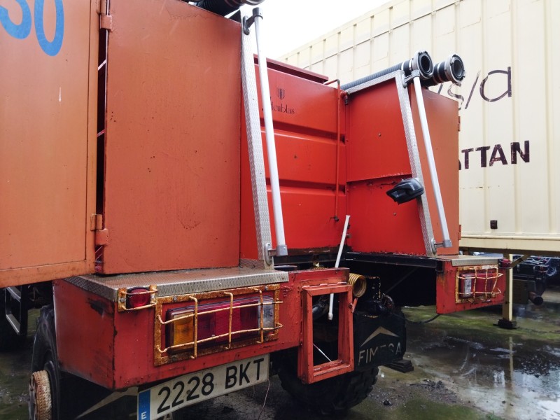 » otros... megane ii del año 1950