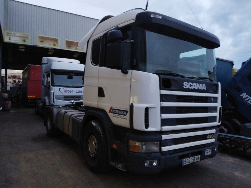 scania serie 4 (p/r 124 l) del año 2002