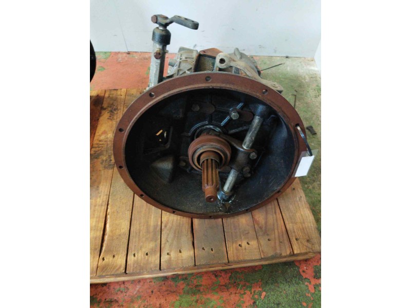 Recambio de caja cambios para nissan trucks m m-110.14 referencia OEM IAM S542 1307052016 07101150-8