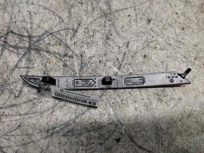 Recambio de catadioptrico trasero izquierdo para volkswagen t-roc 2.0 tdi referencia OEM IAM 2GA945105A  