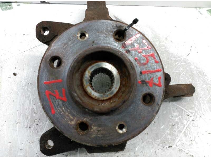 Recambio de mangueta delantera izquierda para renault laguna (b56) 1.9 dti referencia OEM IAM 7700423102  