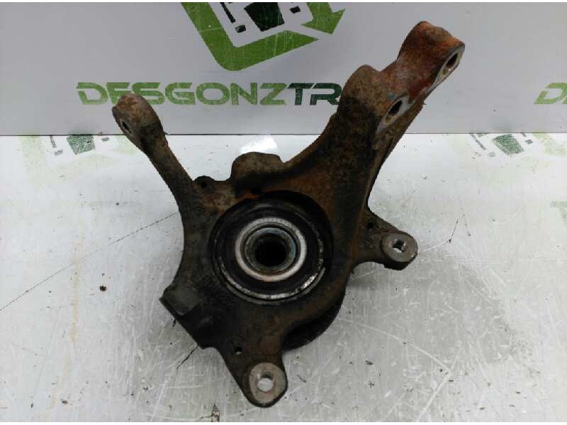 Recambio de mangueta delantera izquierda para renault laguna (b56) 1.9 dti referencia OEM IAM 7700423102  