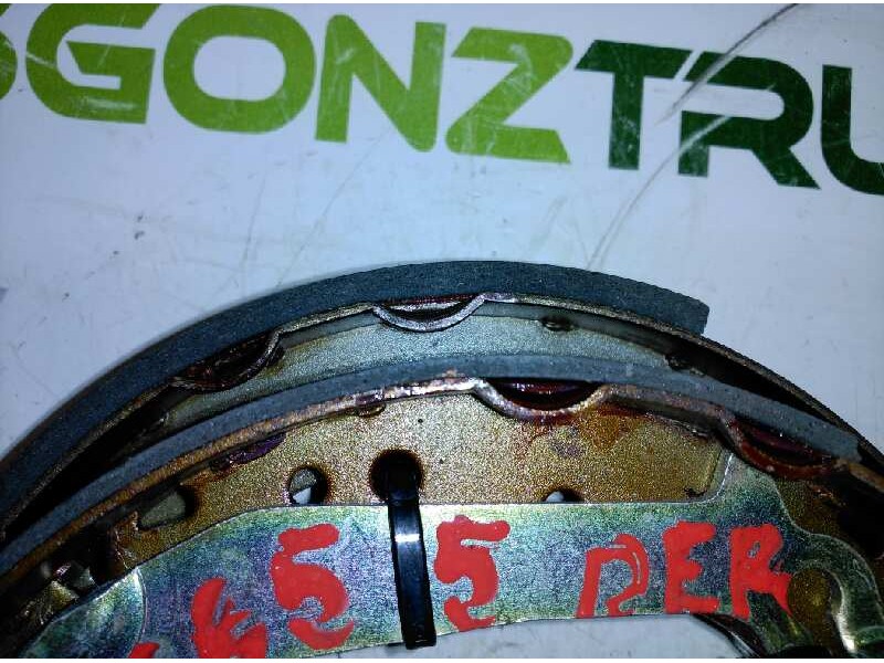 Recambio de zapatas de freno traseras para ford fiesta berlina ghia referencia OEM IAM   