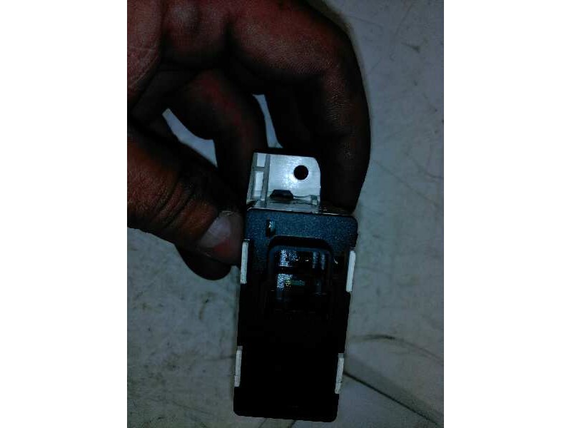 Recambio de warning para ford focus berlina (cak) 1.8 tdci cat referencia OEM IAM 2M5T13A350AA  