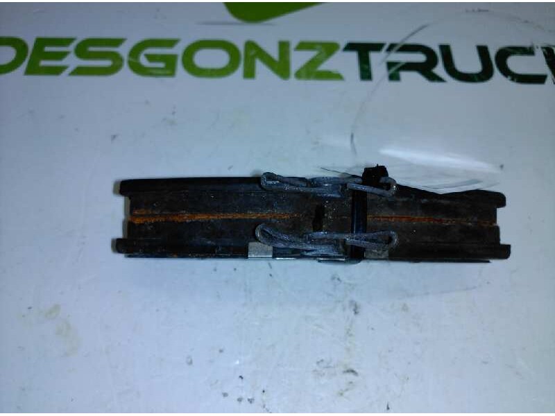 Recambio de pastillas de freno delanteras para nissan vanette cargo (hc23) familiar (5 asientos) referencia OEM IAM   