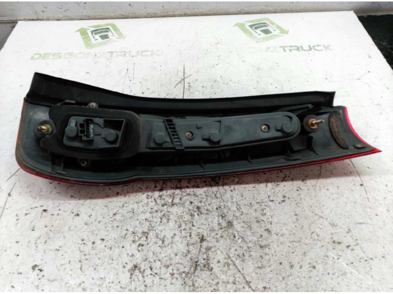 Recambio de piloto trasero izquierdo para fiat punto berlina (176) 85 16v elx referencia OEM IAM   