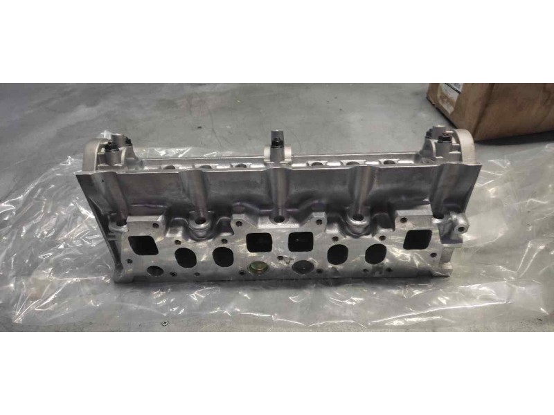 Recambio de culata para peugeot 205 berlina 1.8 d mito referencia OEM IAM  NUEVO 
