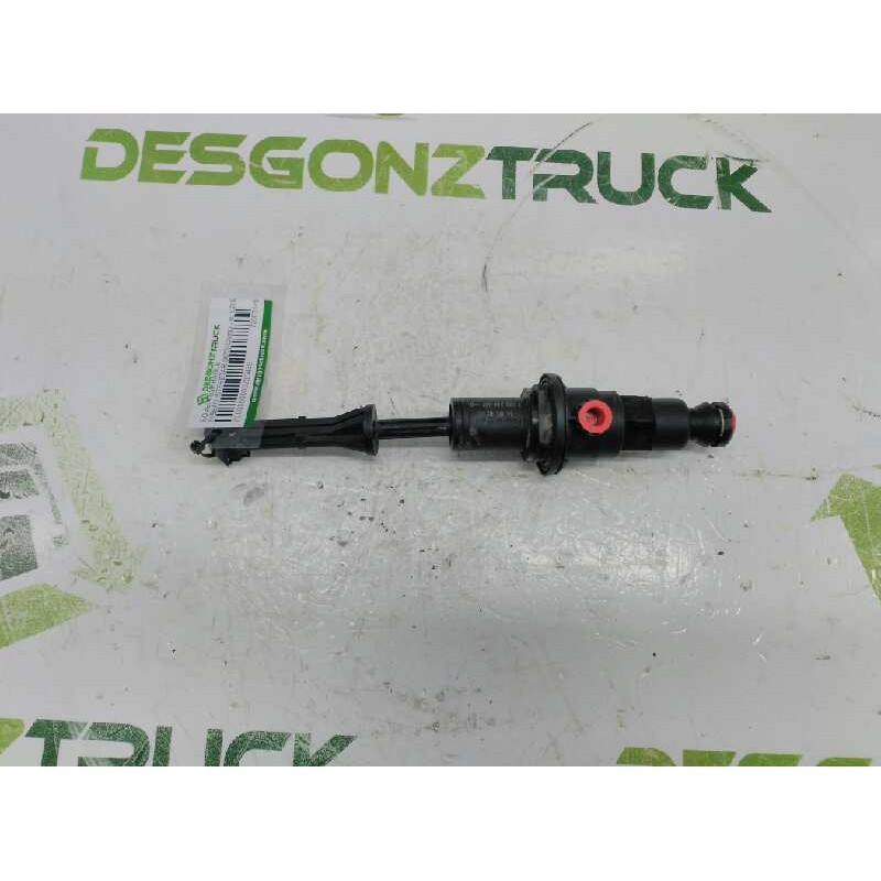 Recambio de bombin embrague para nissan interstar (x70) combi - 6, l2h2, batalla media referencia OEM IAM 7700314537  