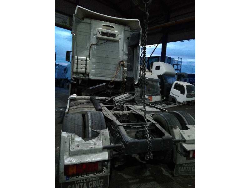 renault magnum e-tech 2000  del año 2004