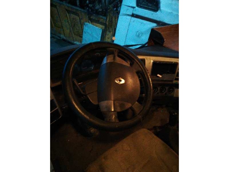 renault magnum e-tech 2000  del año 2004