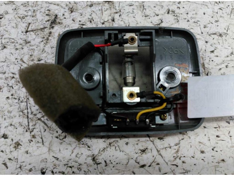 Recambio de luz interior para mitsubishi santamo (hyundai) santamo confort referencia OEM IAM 92800M2000 TRASERA 