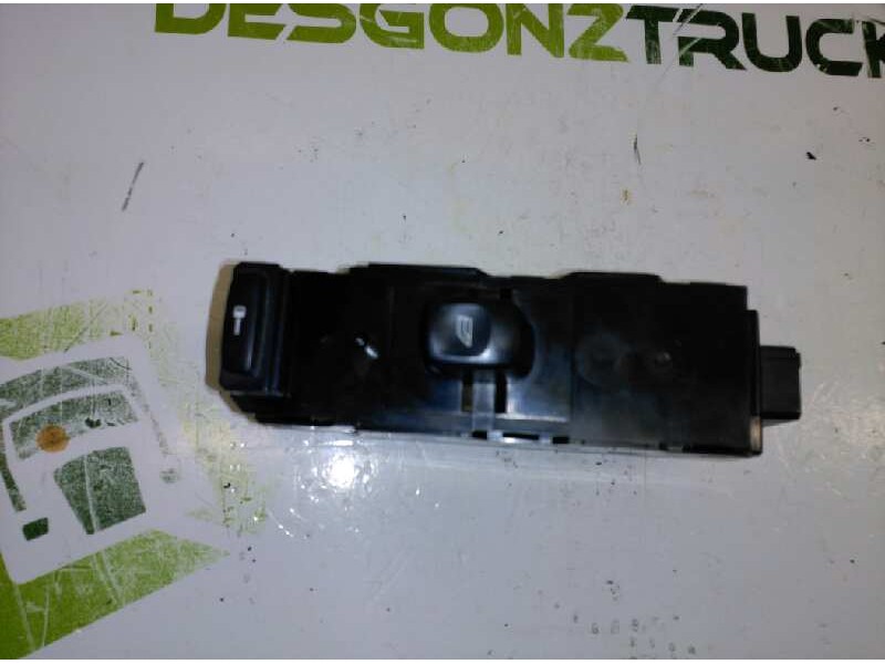 Recambio de mando elevalunas delantero izquierdo para volvo s60 berlina 2.4 d referencia OEM IAM 30658116  
