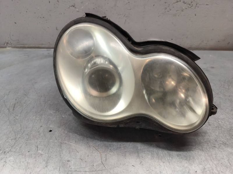 Recambio de faro derecho para mercedes-benz clase c (w203) berlina 270 cdi (203.016) referencia OEM IAM   