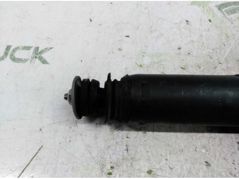 Recambio de amortiguador trasero izquierdo para opel corsa c club referencia OEM IAM   