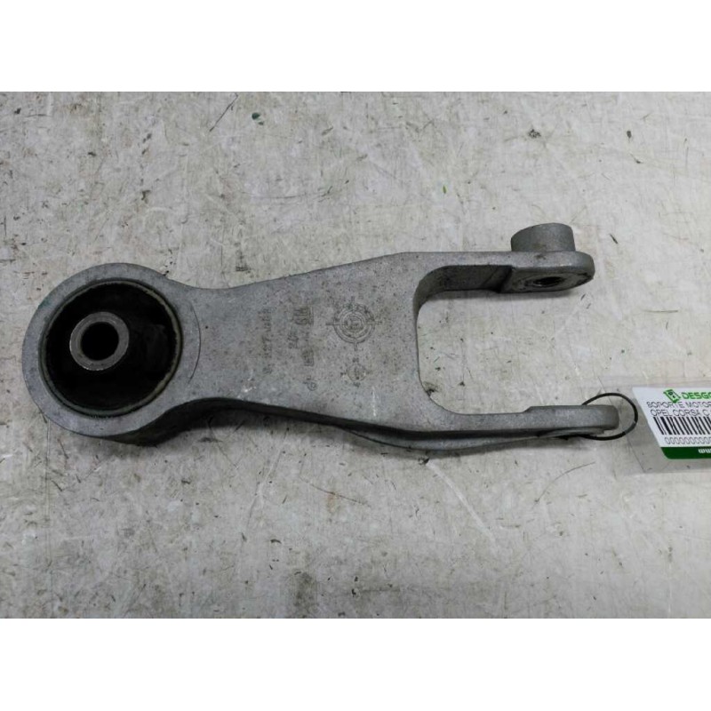 Recambio de soporte motor trasero para opel corsa c club referencia OEM IAM 13143386  