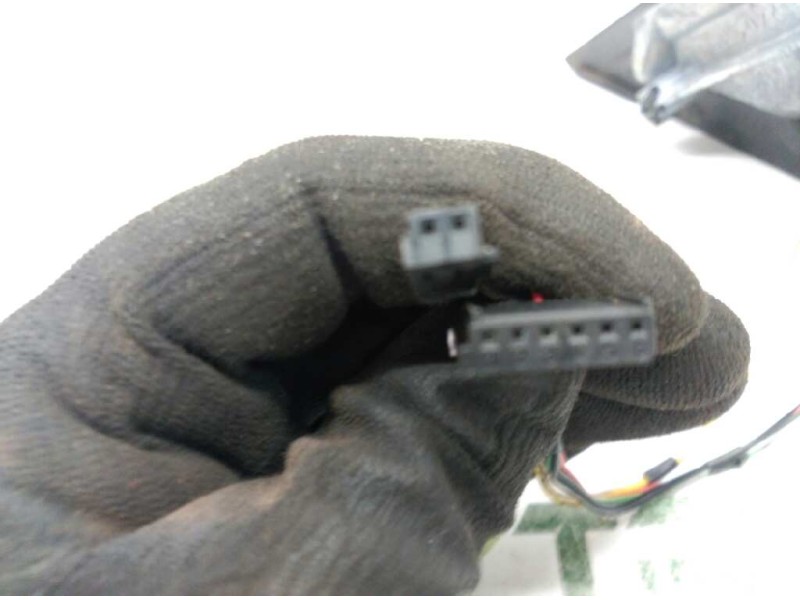 Recambio de retrovisor derecho para bmw serie 3 berlina (e46) 320i referencia OEM IAM 1LLR42492  