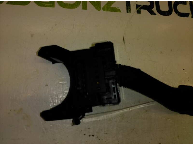 Recambio de mando limpia para volkswagen passat variant (3b5) comfortline referencia OEM IAM   