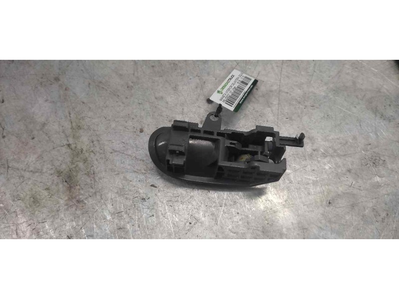 Recambio de maneta interior delantera izquierda para peugeot 107 urban referencia OEM IAM   
