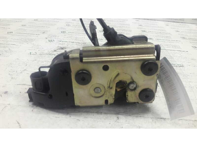 Recambio de cerradura puerta delantera derecha para renault megane ii berlina 5p confort expression referencia OEM IAM   