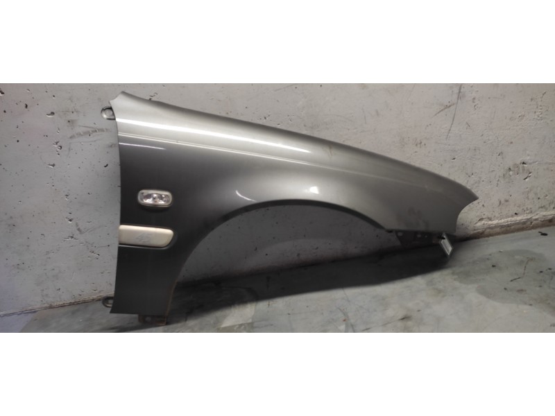Recambio de aleta delantera derecha para mg rover serie 45 (t/rt) classic referencia OEM IAM   