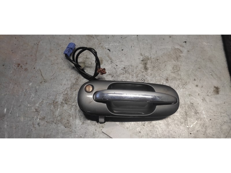 Recambio de maneta exterior delantera izquierda para mg rover serie 45 (t/rt) classic referencia OEM IAM 11011000  