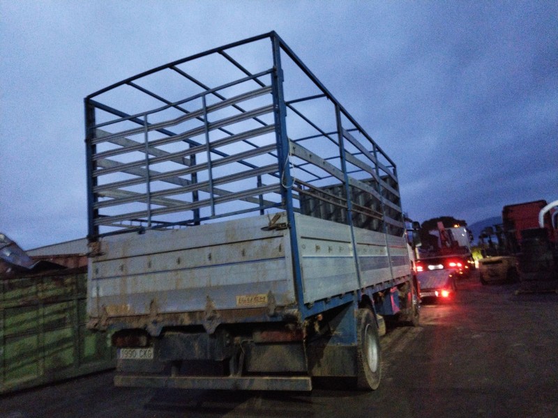 scania serie 4 (p 94 d) del año 2003