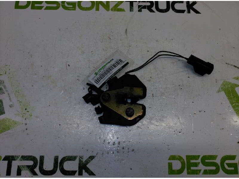 Recambio de cerradura capot para volvo s60 berlina 2.4 d referencia OEM IAM 31218474  