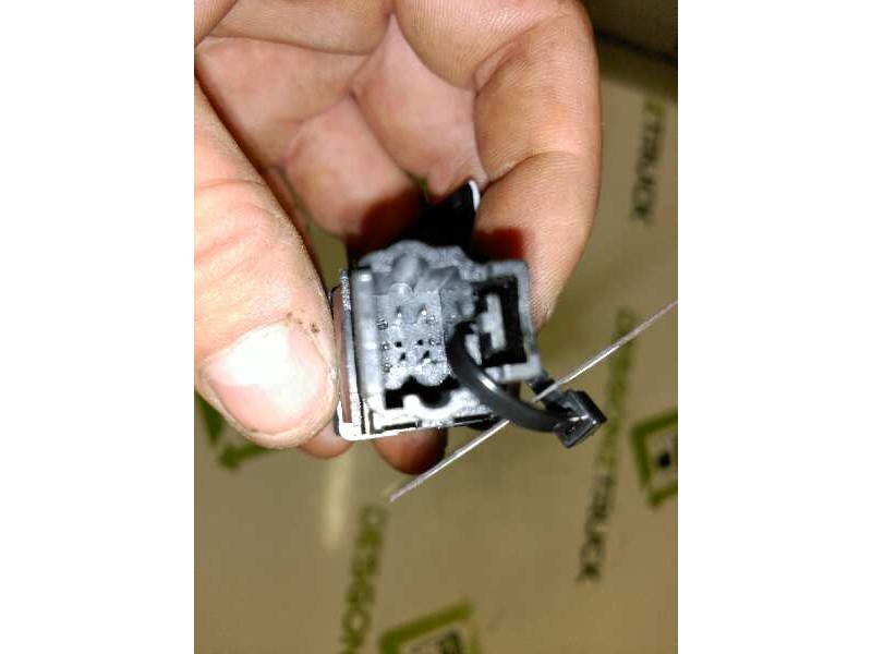 Recambio de mando cierre centralizado para peugeot 307 (s1) 2.0 hdi fap cat referencia OEM IAM   