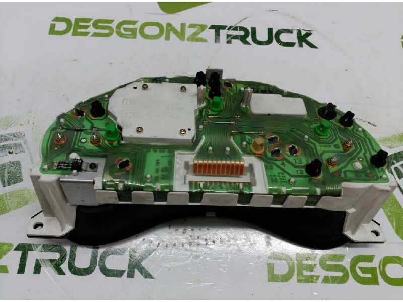 Recambio de cuadro instrumentos para opel corsa b twist referencia OEM IAM 81117906  