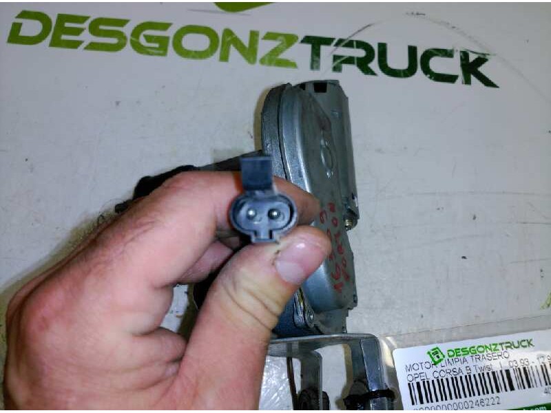 Recambio de motor limpia trasero para opel corsa b twist referencia OEM IAM 403980  