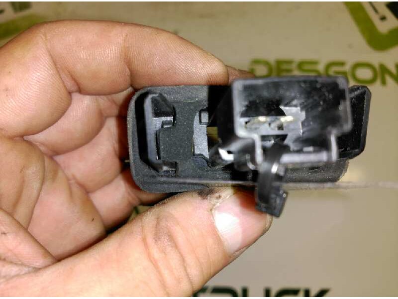 Recambio de piloto matricula para peugeot 206 berlina e-music referencia OEM IAM   