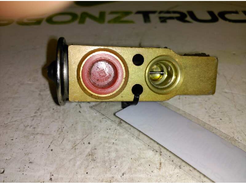 Recambio de valvula expansion para peugeot 206 berlina e-music referencia OEM IAM 70.00829  