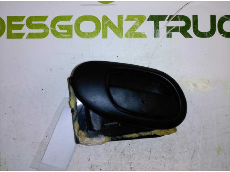 Recambio de maneta interior trasera izquierda para peugeot 206 berlina e-music referencia OEM IAM   