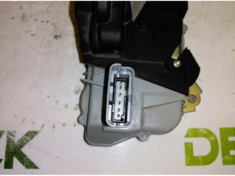 Recambio de cerradura puerta delantera derecha para peugeot 307 (s1) 2.0 hdi fap cat referencia OEM IAM   