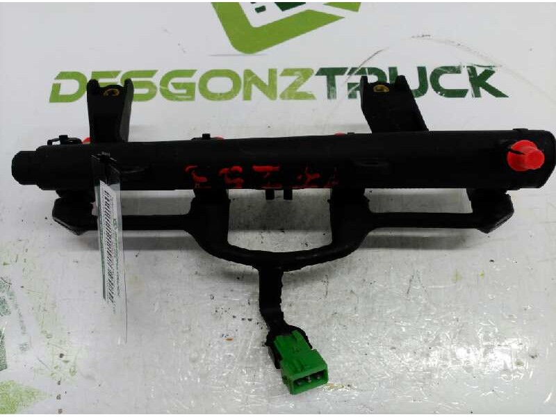 Recambio de rampa inyectora para peugeot 206 berlina e-music referencia OEM IAM 9628982980  