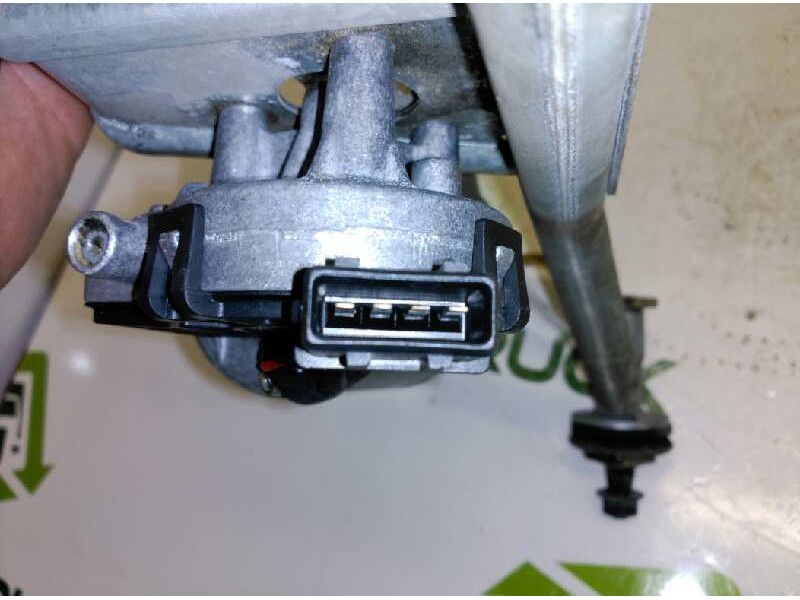 Recambio de motor limpia delantero para peugeot 206 berlina e-music referencia OEM IAM 397020446  