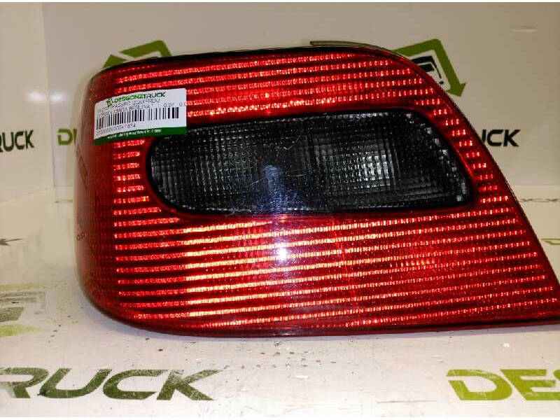 Recambio de piloto trasero izquierdo para citroen xsara berlina referencia OEM IAM   