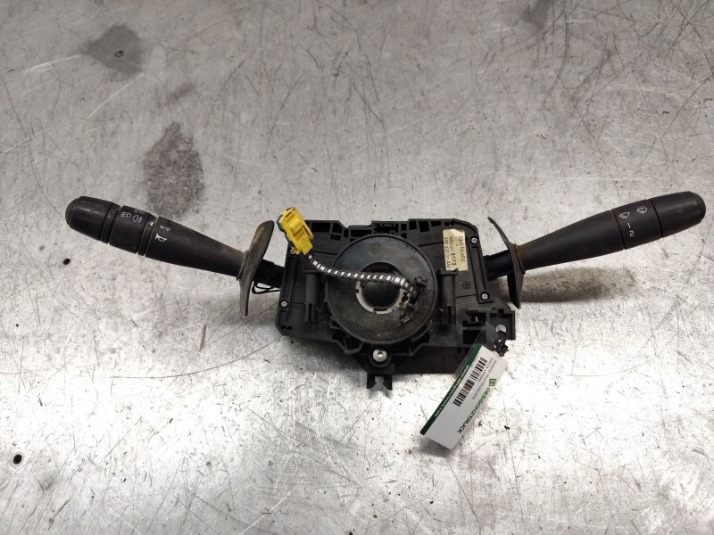 Recambio de mando multifuncion para dacia logan ambiance referencia OEM IAM 8200213173  