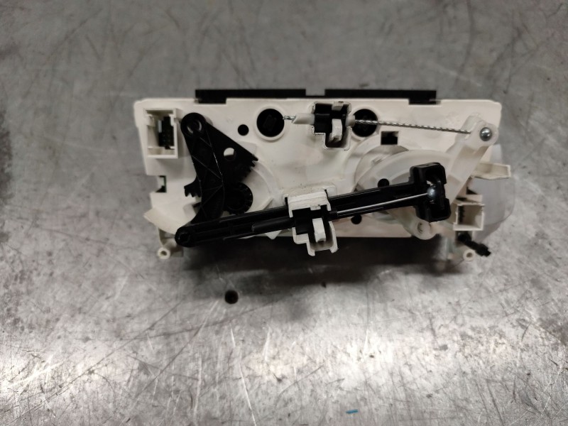 Recambio de mando calefaccion / aire acondicionado para peugeot 308 confort referencia OEM IAM 69940002  