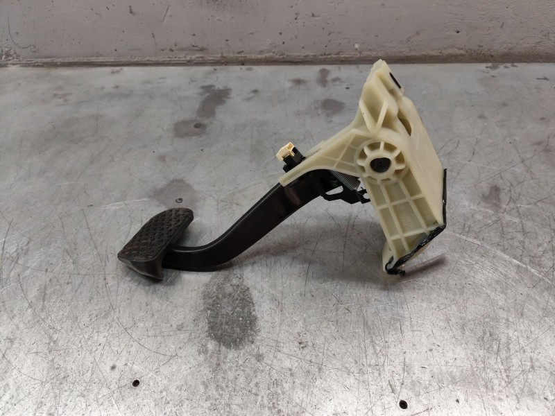 Recambio de pedal freno para bmw 3 (f30, f80) 320 d xdrive referencia OEM IAM 67871110SL0  