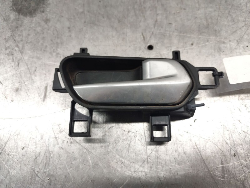 Recambio de maneta interior delantera derecha para nissan juke (f16) acenta referencia OEM IAM   