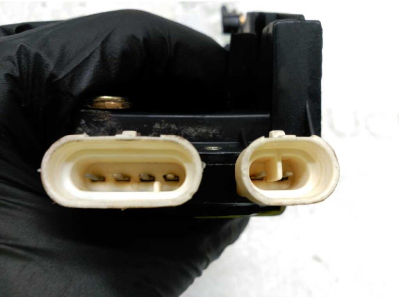 Recambio de cerradura puerta delantera derecha para opel corsa a city referencia OEM IAM 0134050  
