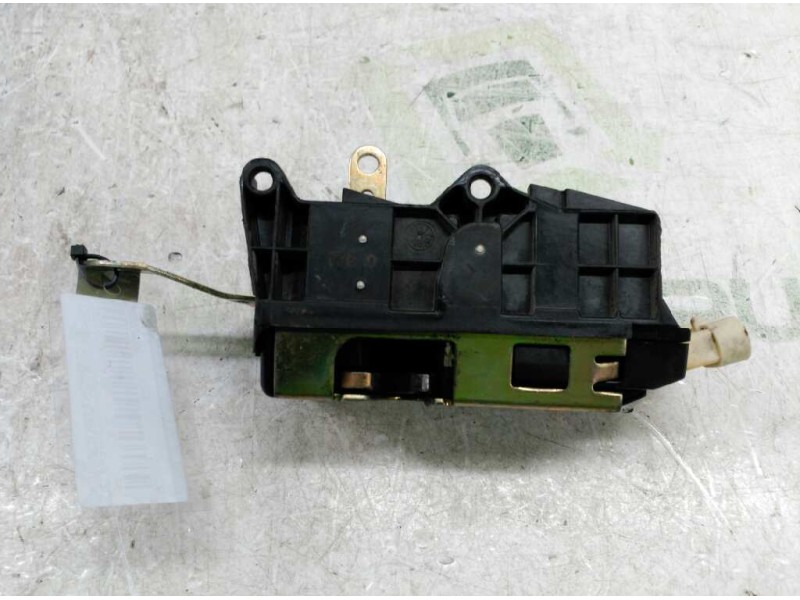 Recambio de cerradura puerta delantera izquierda para opel corsa a city referencia OEM IAM 90120862  