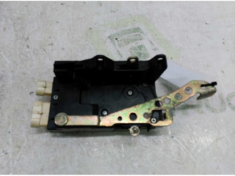 Recambio de cerradura puerta delantera izquierda para opel corsa a city referencia OEM IAM 90120862  