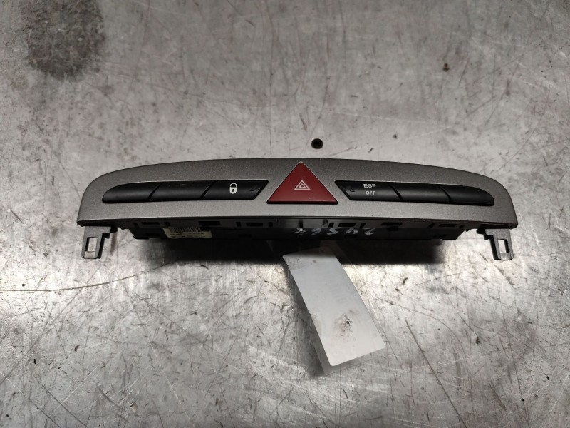 Recambio de warning para peugeot 308 confort referencia OEM IAM 9659215177  