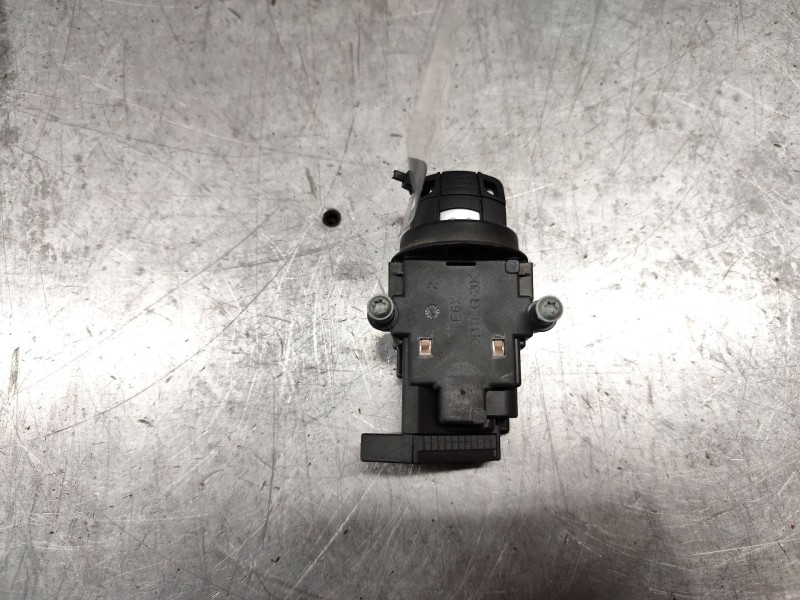 Recambio de conmutador de arranque para bmw serie 5 berlina (e60) 520d referencia OEM IAM 695472214  